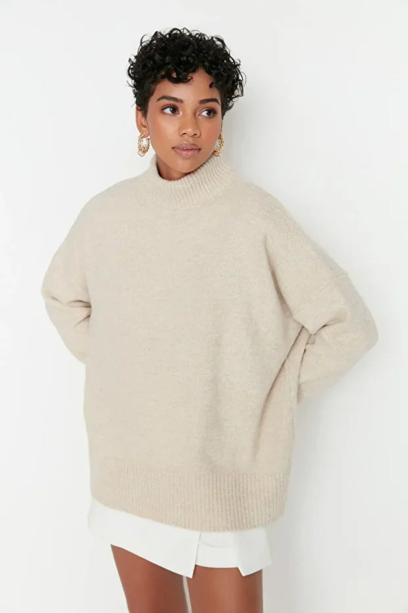 Relaxed Fit Soft-Texture Knit Sweater