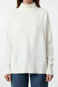 Relaxed Fit Soft-Texture Knit Sweater
