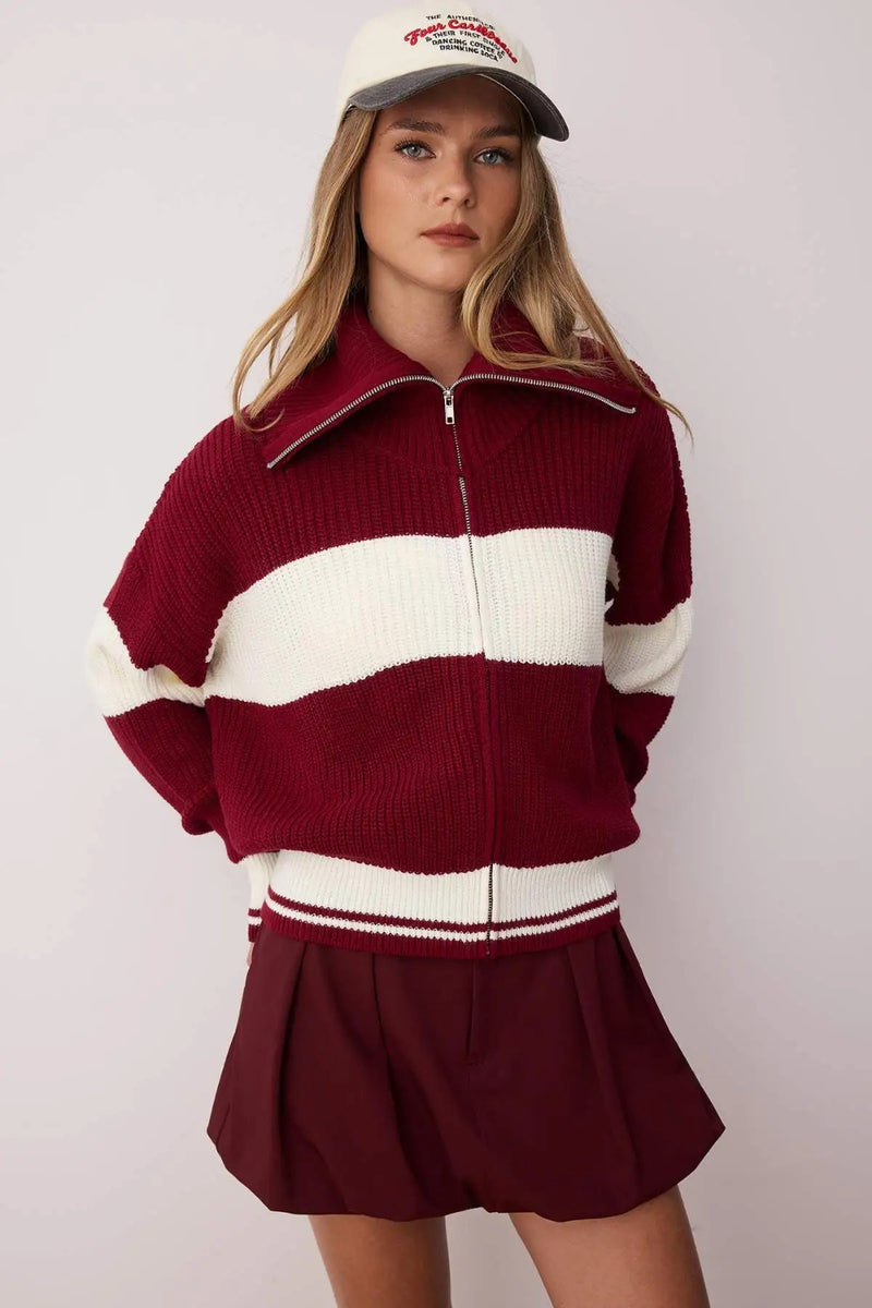 Oversized Draped Collar Zip-Up Knit Cardigan