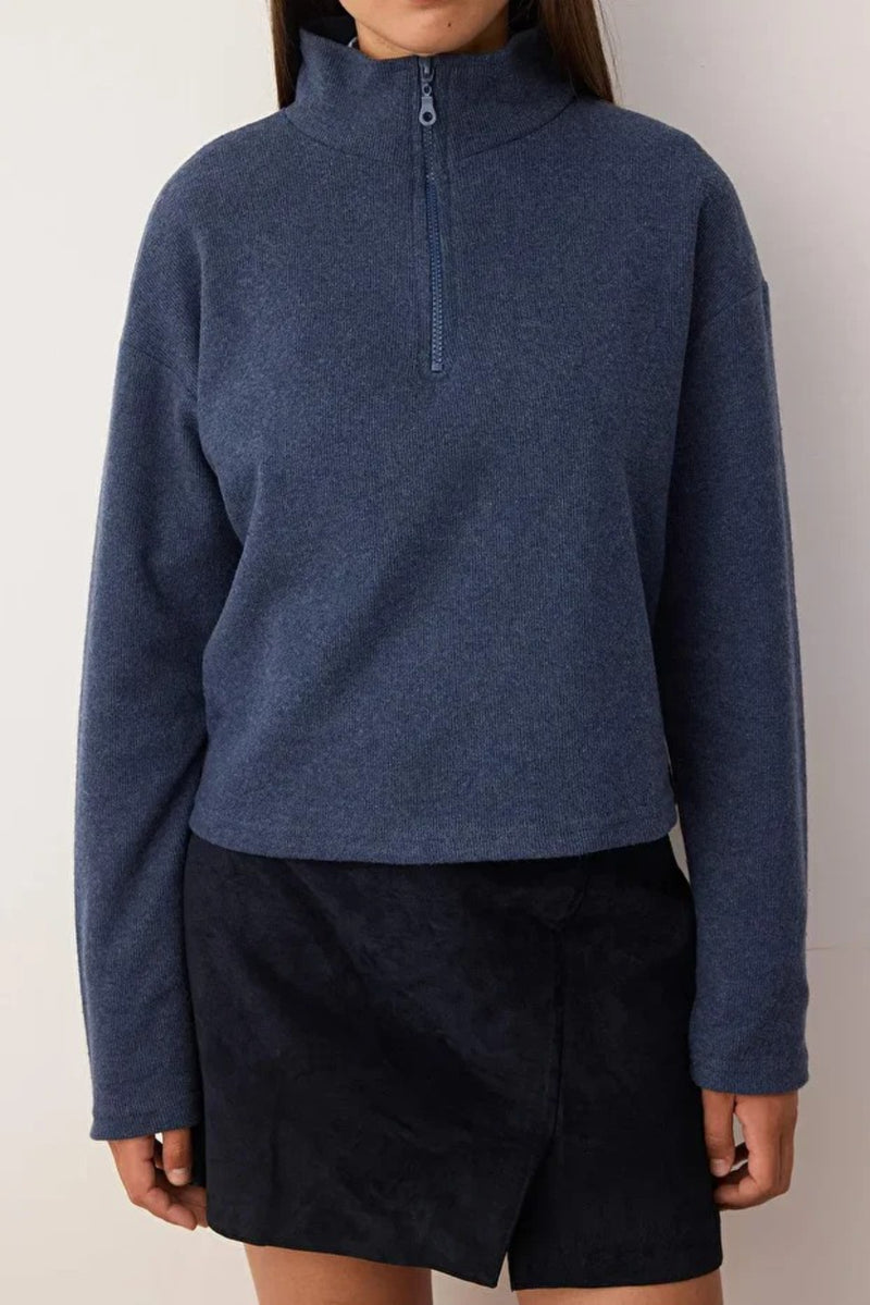 Knitted-Look Zip Collar Regular Fit Sweatshirt