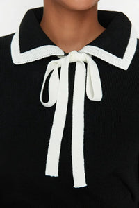 Color-Block Knit Sweater with Ribbon/Bow Detail