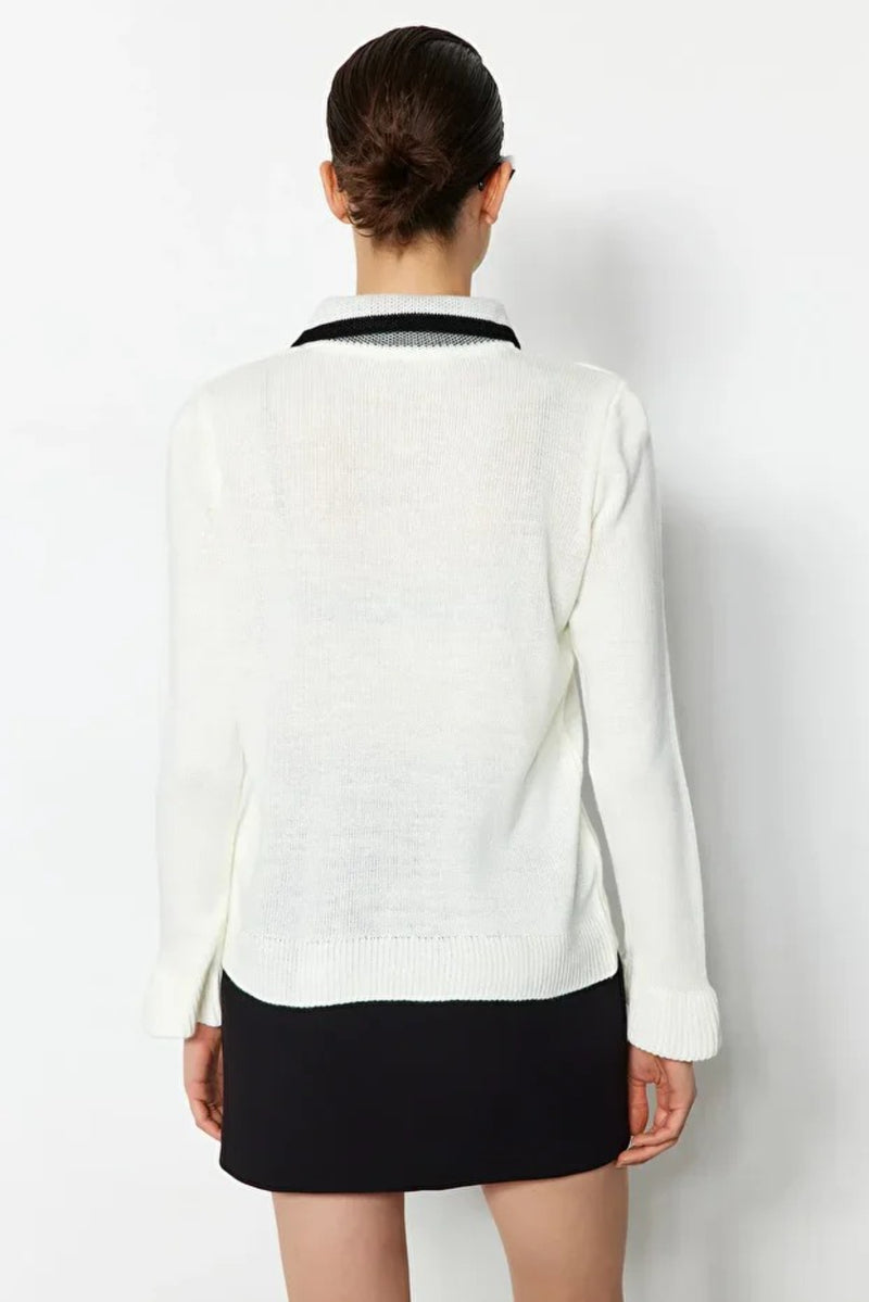 Color-Block Knit Sweater with Ribbon/Bow Detail