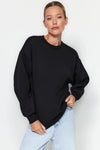 Thick Fleece-Lined Regular Fit Crew Neck Basic Knit Sweatshirt