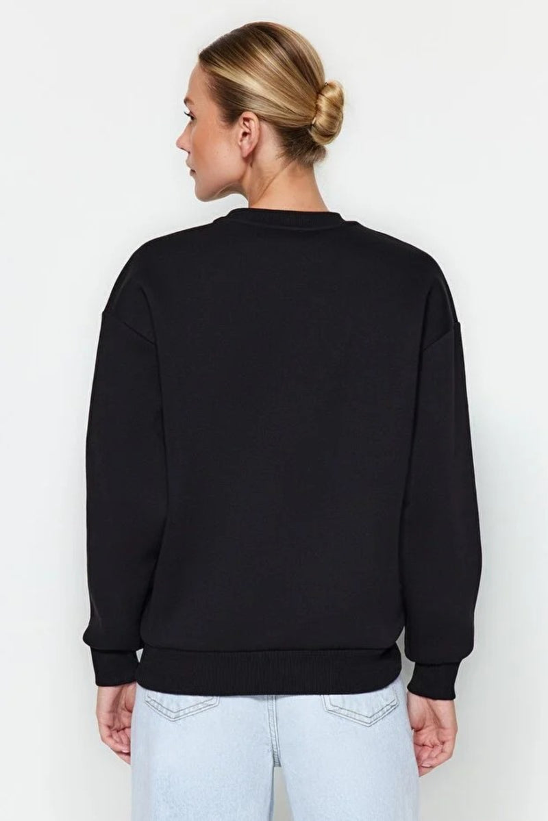 Thick Fleece-Lined Regular Fit Crew Neck Basic Knit Sweatshirt