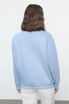 Thick Fleece-Lined Regular Fit Crew Neck Basic Knit Sweatshirt