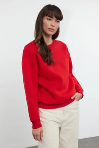 Thick Fleece-Lined Regular Fit Crew Neck Basic Knit Sweatshirt