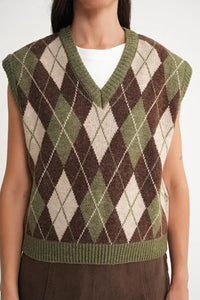 Argyle Pattern Knit Sweater Vest