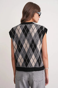 Argyle Pattern Knit Sweater Vest