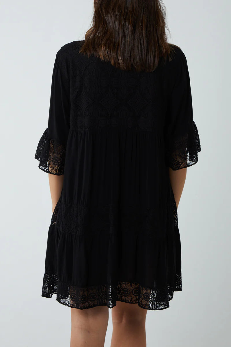 Oversized 3/4 Sleeves Lace Detailed V Neck Mini Dress in Black