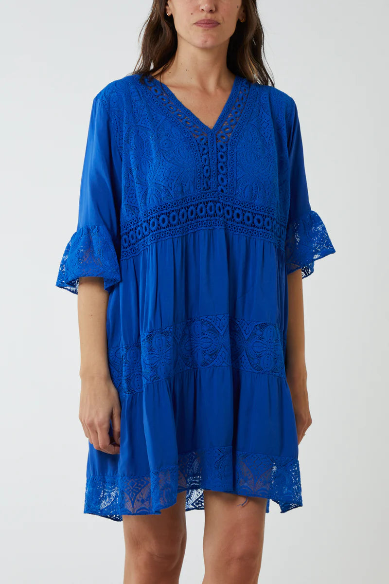 Oversized 3/4 Sleeves Lace Detailed V Neck Mini Dress in Royal Blue
