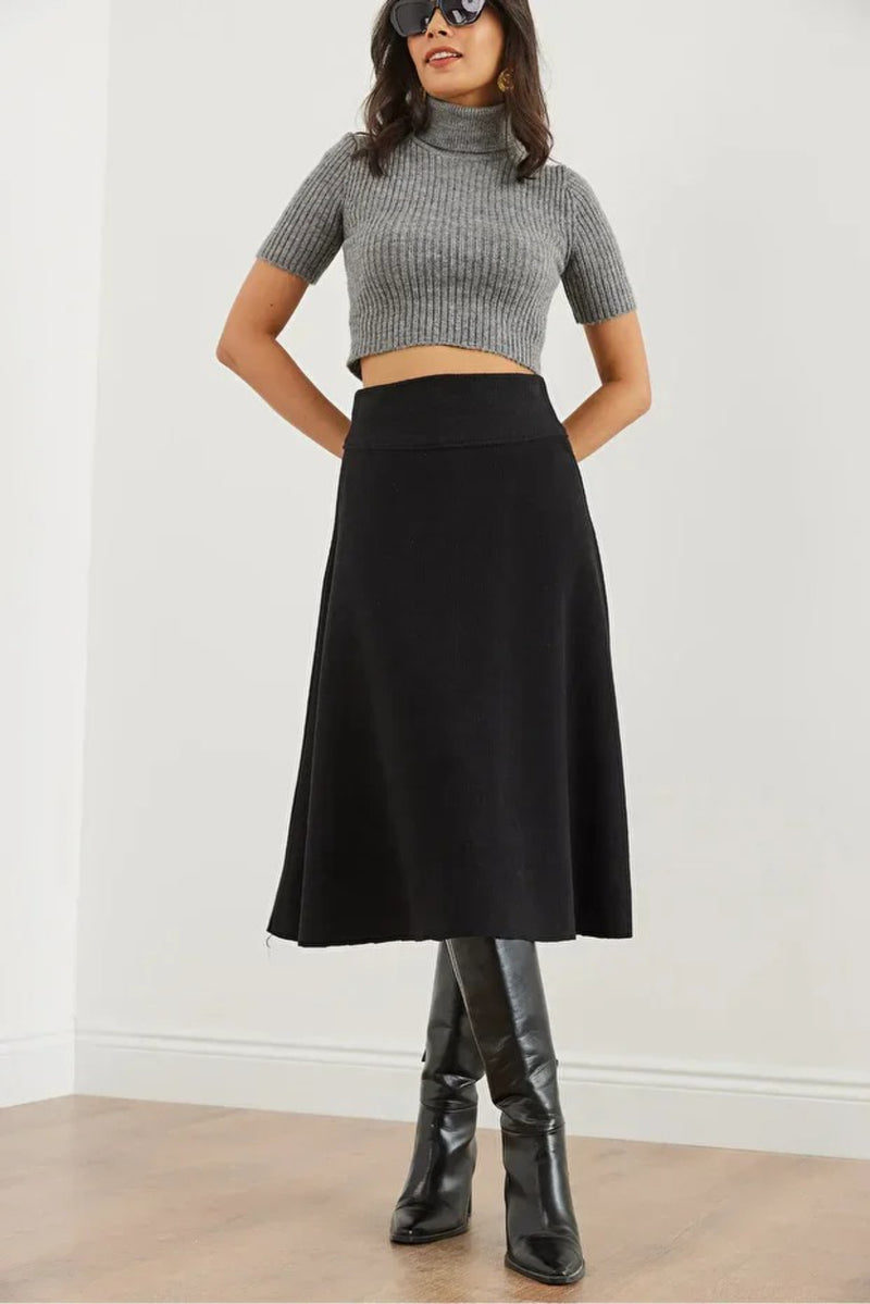 Waist-Banded Flared Knit Skirt