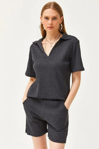 2-Piece Set Dusty Rose Polo Collar Top with Ribbed Pocket Shorts