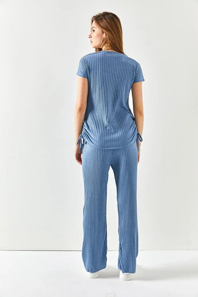 2-Piece Set – Side-Ruched Blouse and Palazzo Pants