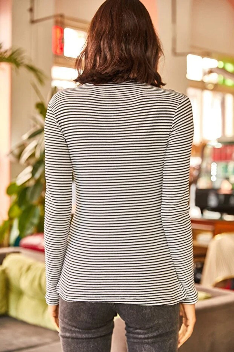 Zippered Turtleneck Stretch Blouse