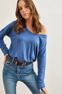 V-Neck Viscose Blouse with Silver Stitching Details