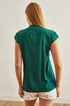 Sleeveless V-Neck Shirt