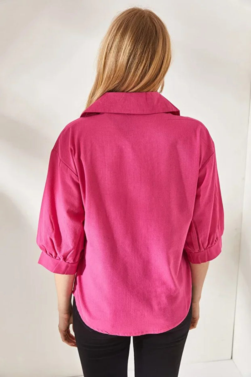 Linen Shirt with Wooden Buttons and Three-Quarter Sleeves