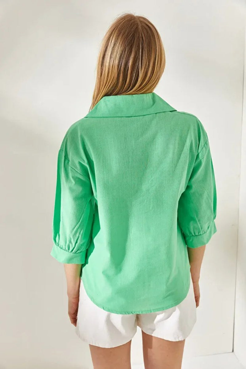 Linen Shirt with Wooden Buttons and Three-Quarter Sleeves