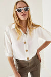 Linen Shirt with Wooden Buttons and Three-Quarter Sleeves
