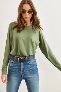 Crew Neck Draped Batwing Viscose Blouse