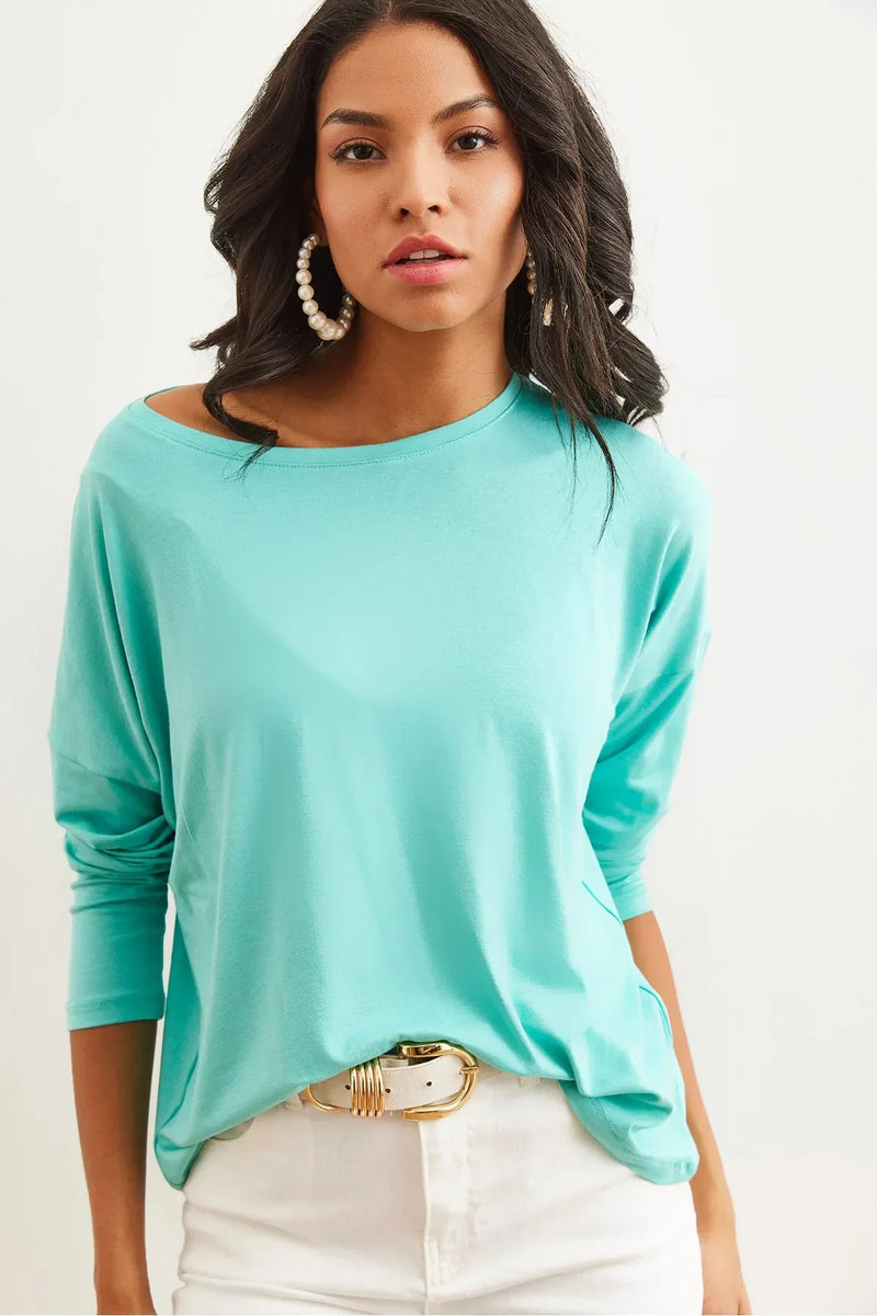 Crew Neck Draped Batwing Viscose Blouse
