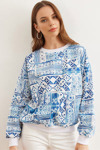 Basic Soft-Textured Oversized Sweatshirt