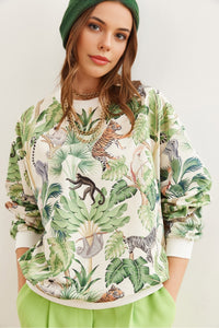 Basic Soft-Textured Oversized Sweatshirt
