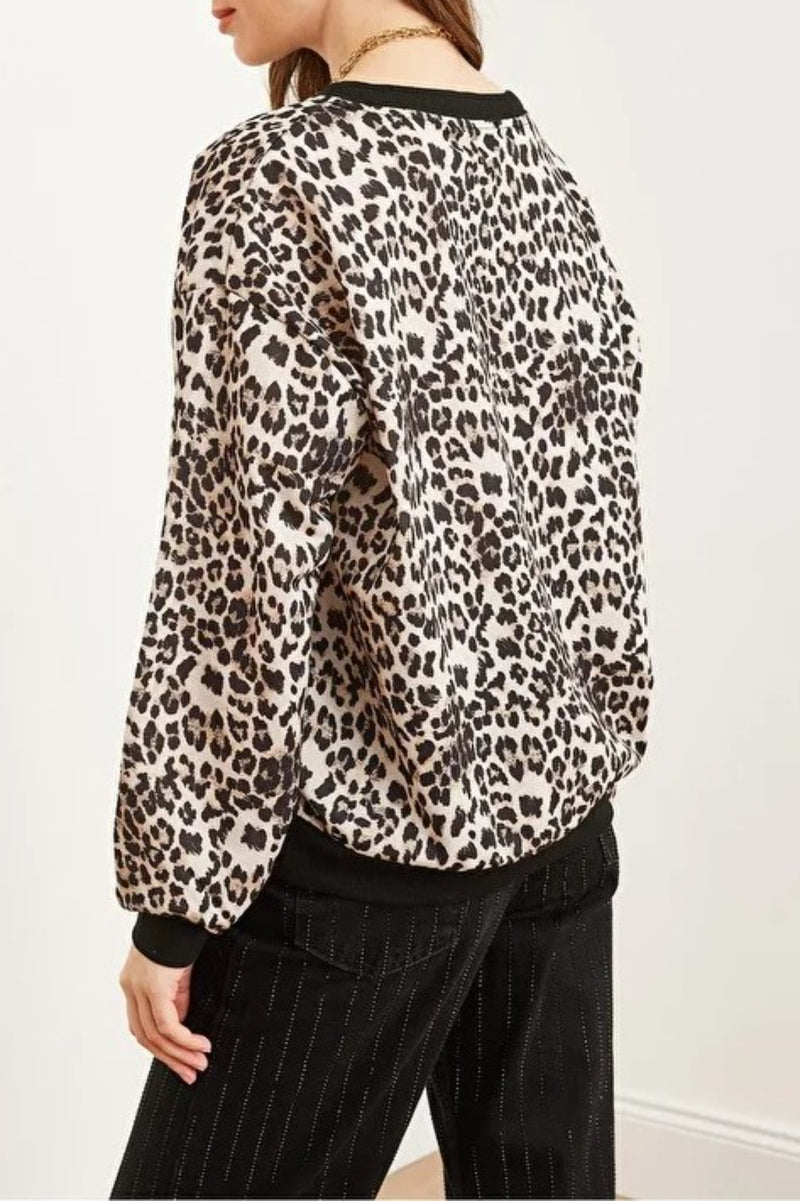 Basic Soft-Textured Oversized Sweatshirt