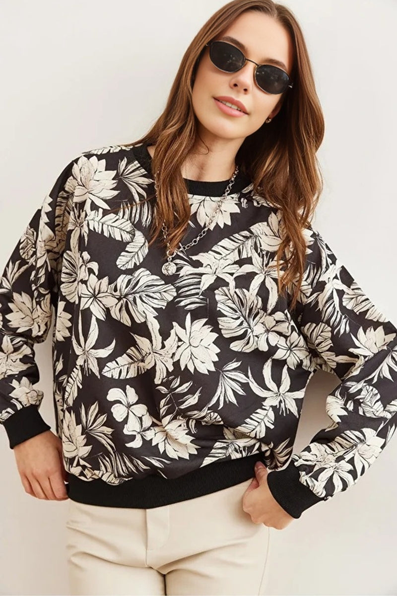Basic Soft-Textured Oversized Sweatshirt