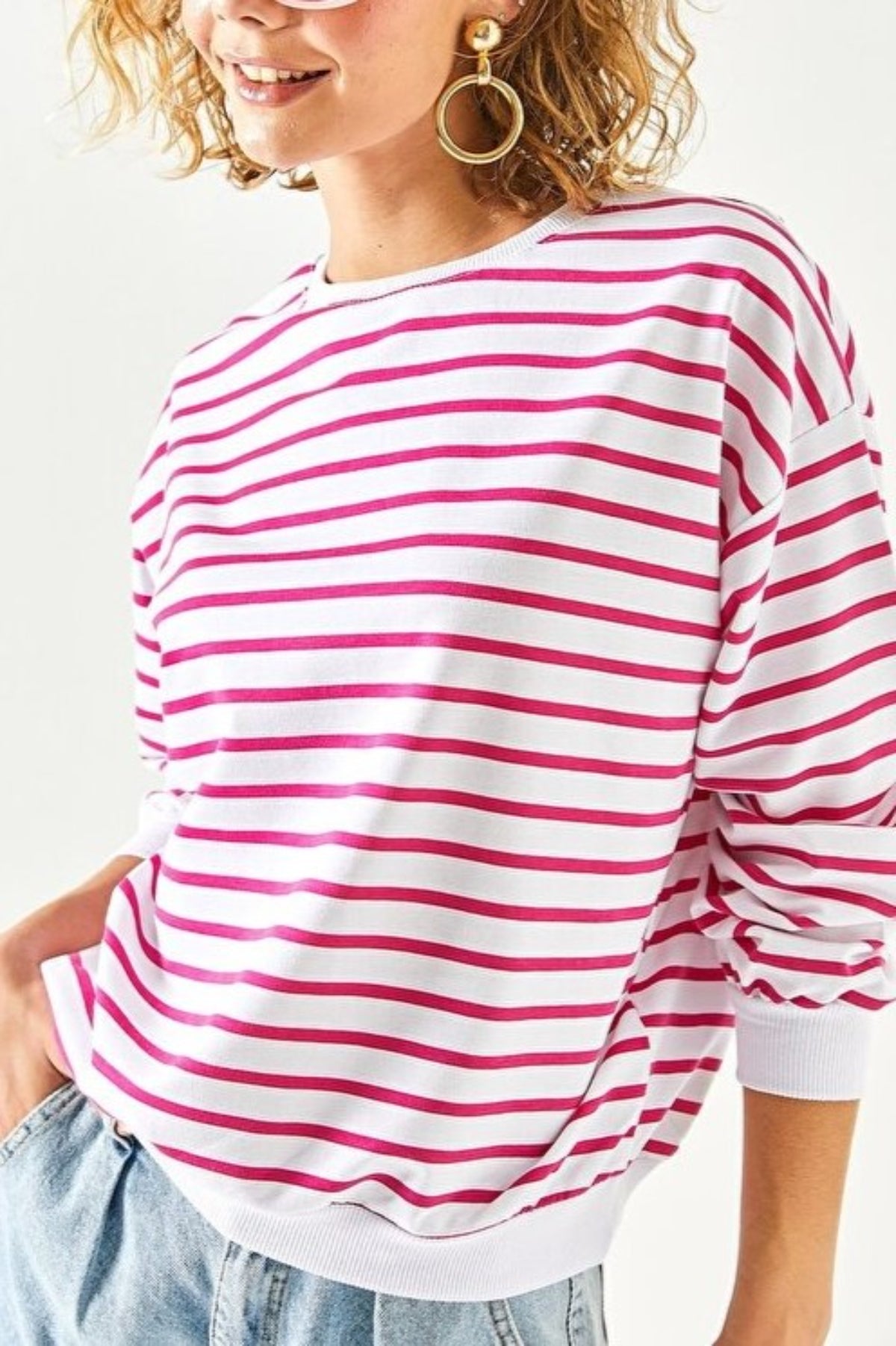 Basic Soft-Textured Oversized Sweatshirt