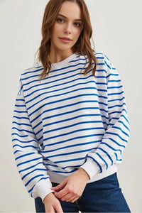Basic Soft-Textured Oversized Sweatshirt