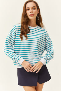 Basic Soft-Textured Oversized Sweatshirt