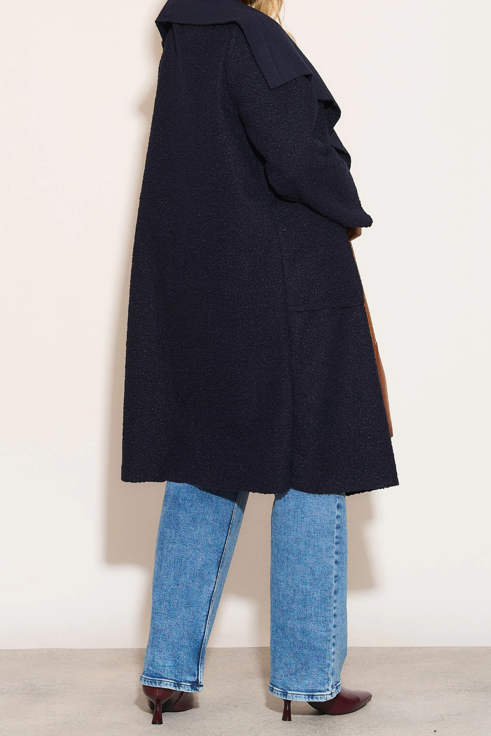 Oversized Coat with Long Sleeves in Navy