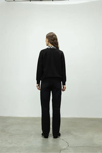 Crew Neck Basic Non-Brushed Sweatshirt