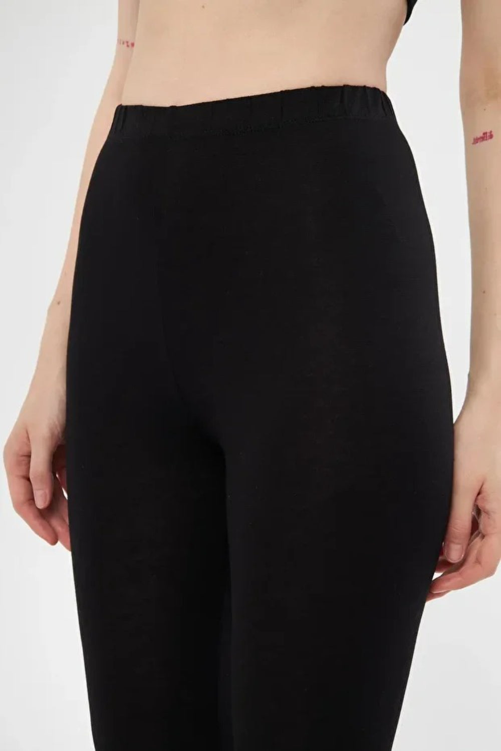 Black Lightweight Viscose Leggings