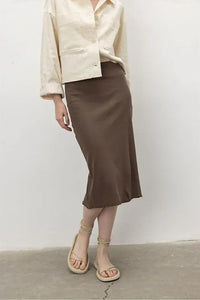 Ribbed Skirt with Ruffled Hem