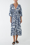 Oversized V Neck Detailed Floral Print Midi Dress in Navy and White