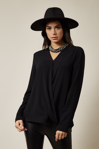 Long Sleeves Oversized Top with Pearl Detail Collar In Black