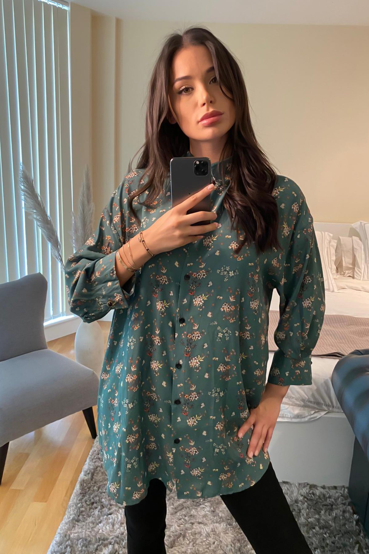 Oversized Long Sleeve Relaxed Pleated Fit Shirt in Floral Print