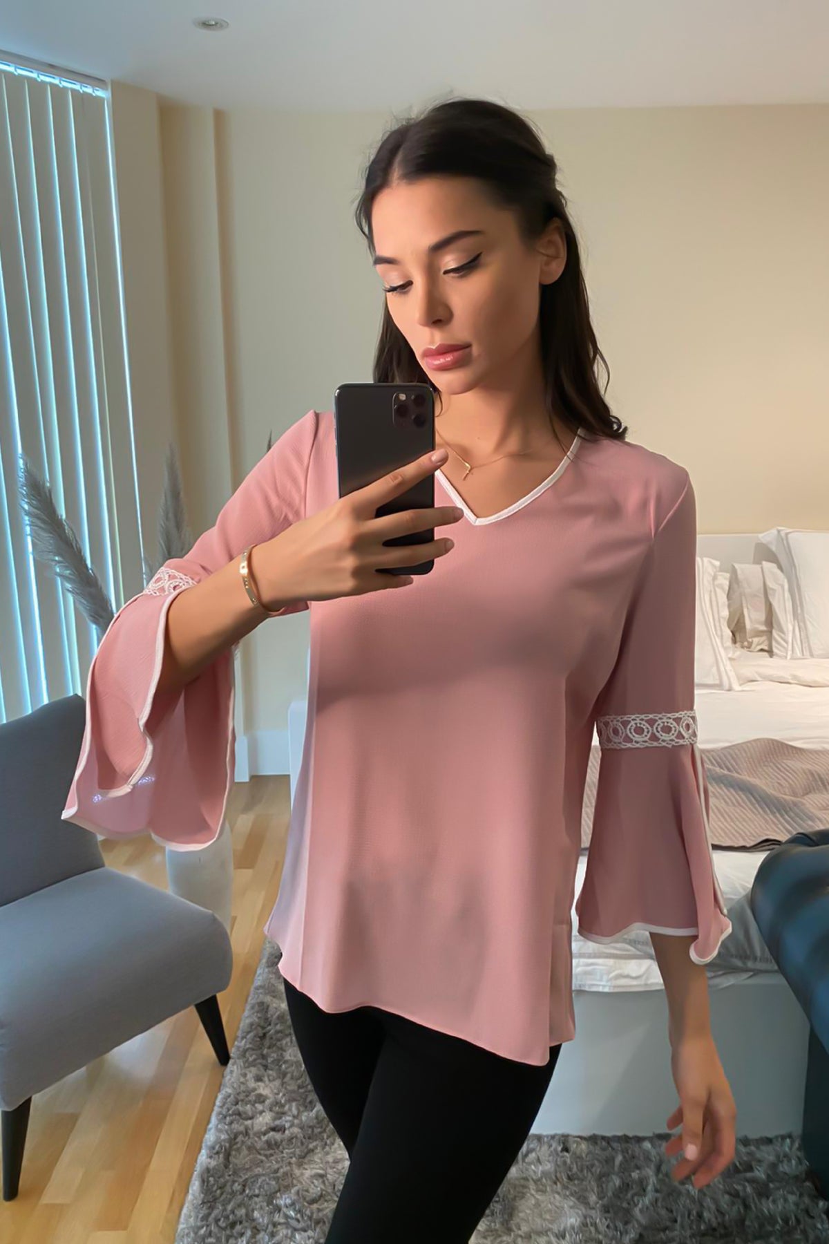 Flamenco Sleeve Top in Pink