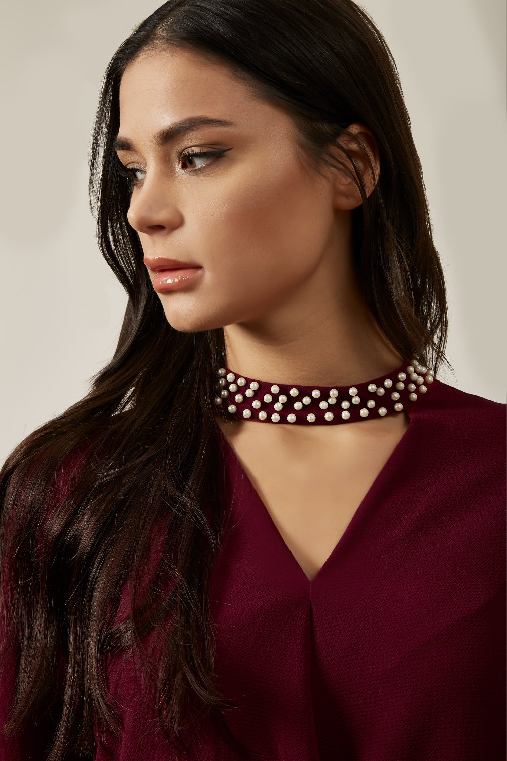 Long Sleeves Oversized Top with Pearl Detail Collar In Burgundy