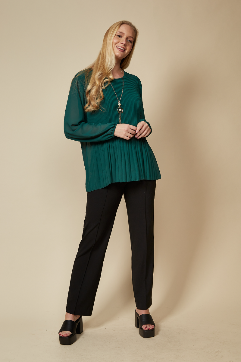 Long Sleeves Oversized Pleated Top with Tulle Details in Green
