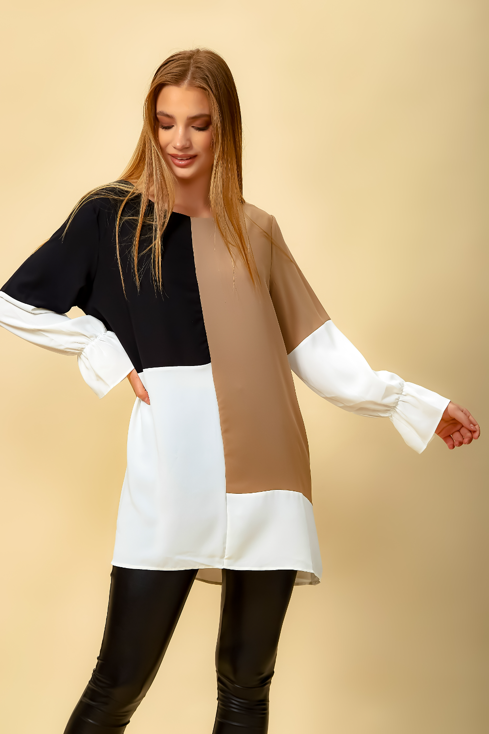 Oversized Colour Block Top in Black and Beige