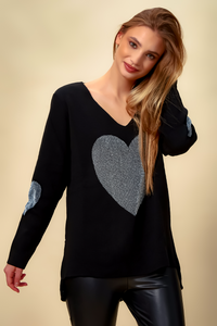 Oversized Long Sleeves Heart Top with V Neck in Black