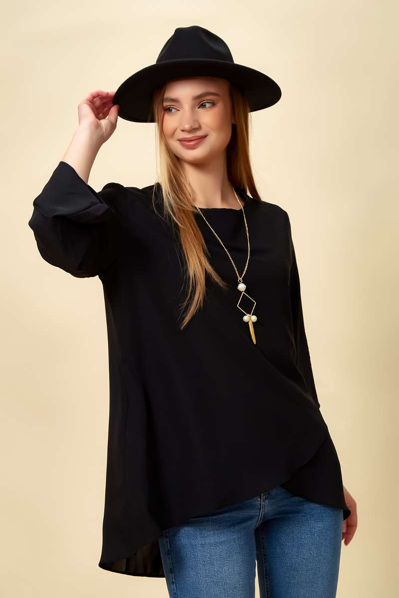 Oversized Black Top with Long Sleeves