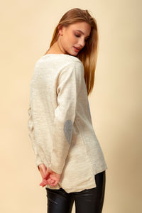 Oversized Long Sleeves Heart Top with V Neck in Cream