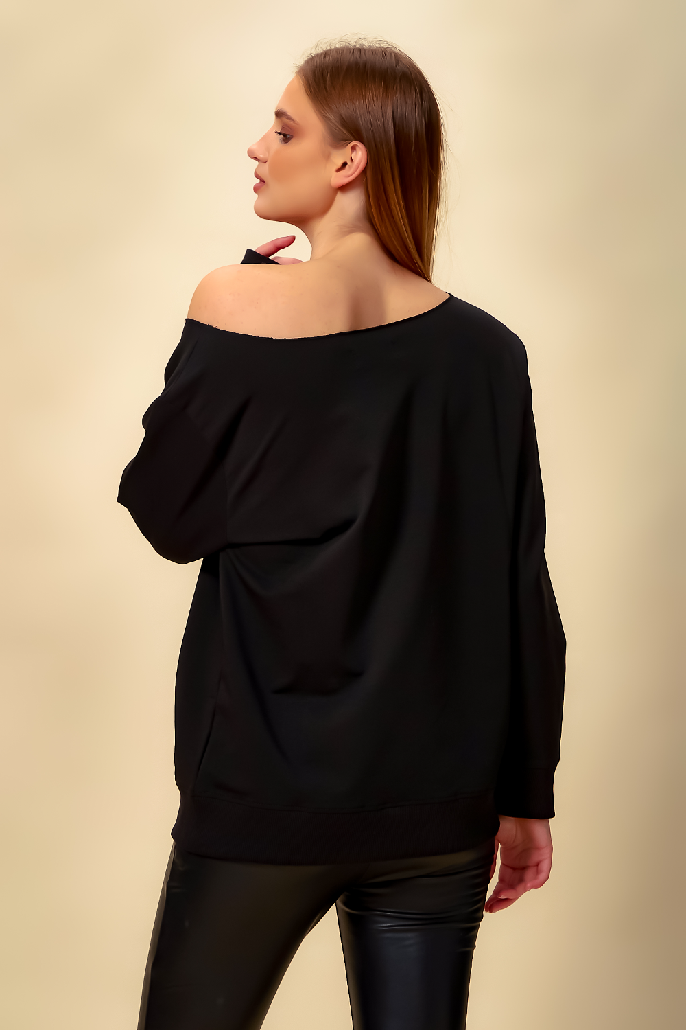 Oversized Star Sweatshirt with Boat Neckline in Black