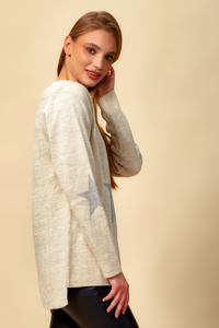 Long Sleeves Relaxed Fit Star Top with V Neck in Cream