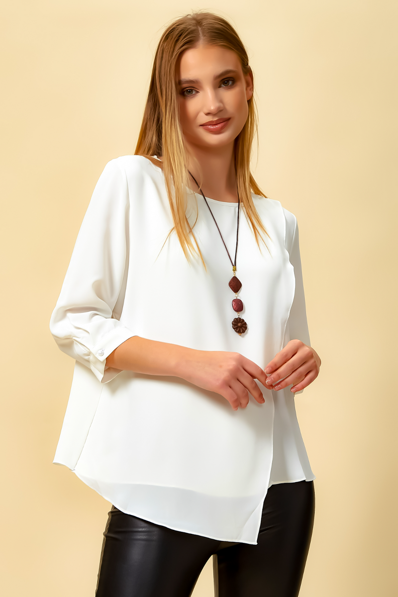 Oversized 3/4 Sleeves Layered Top with Necklace in White