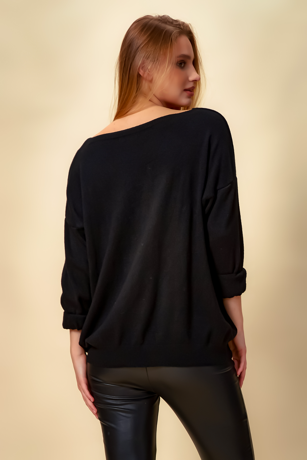 Oversized black clearance v neck jumper